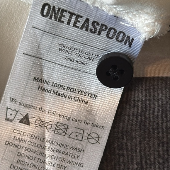 Oneteaspoon silk blouse - Picture 13 of 15